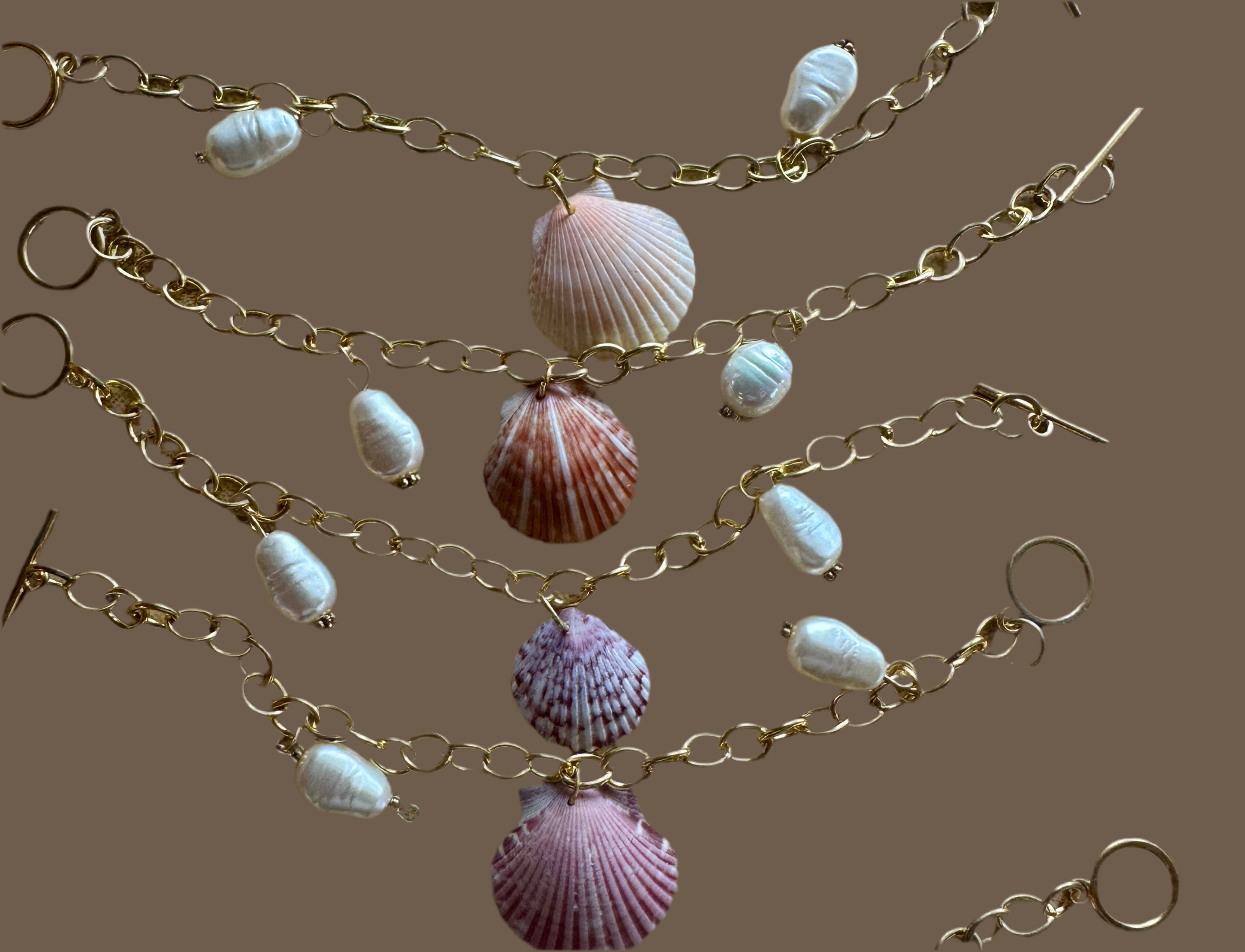 Scallop gold Tiffany bracelet