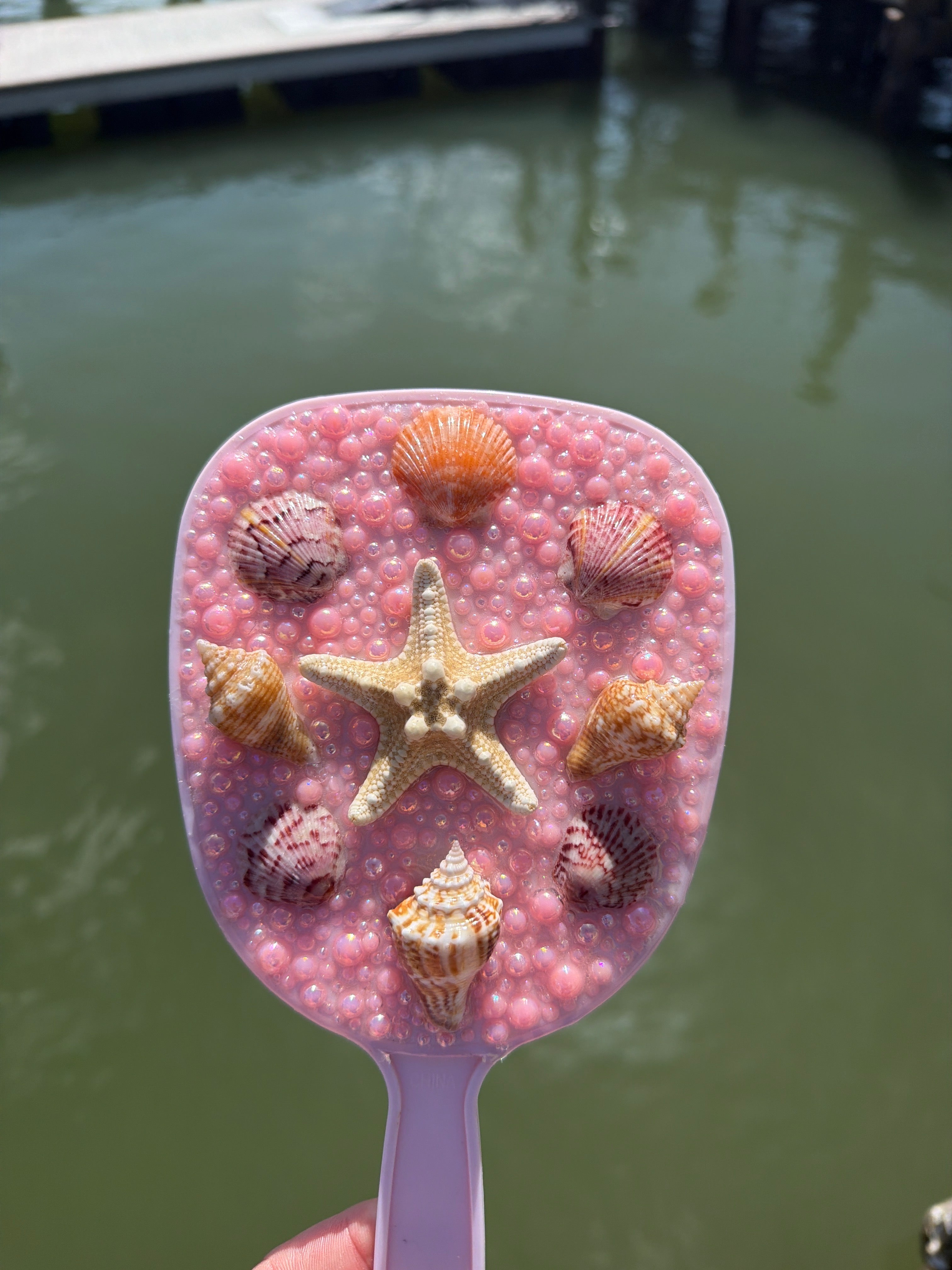 Handheld Shell Mirror