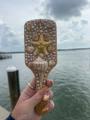 Shell hair brush