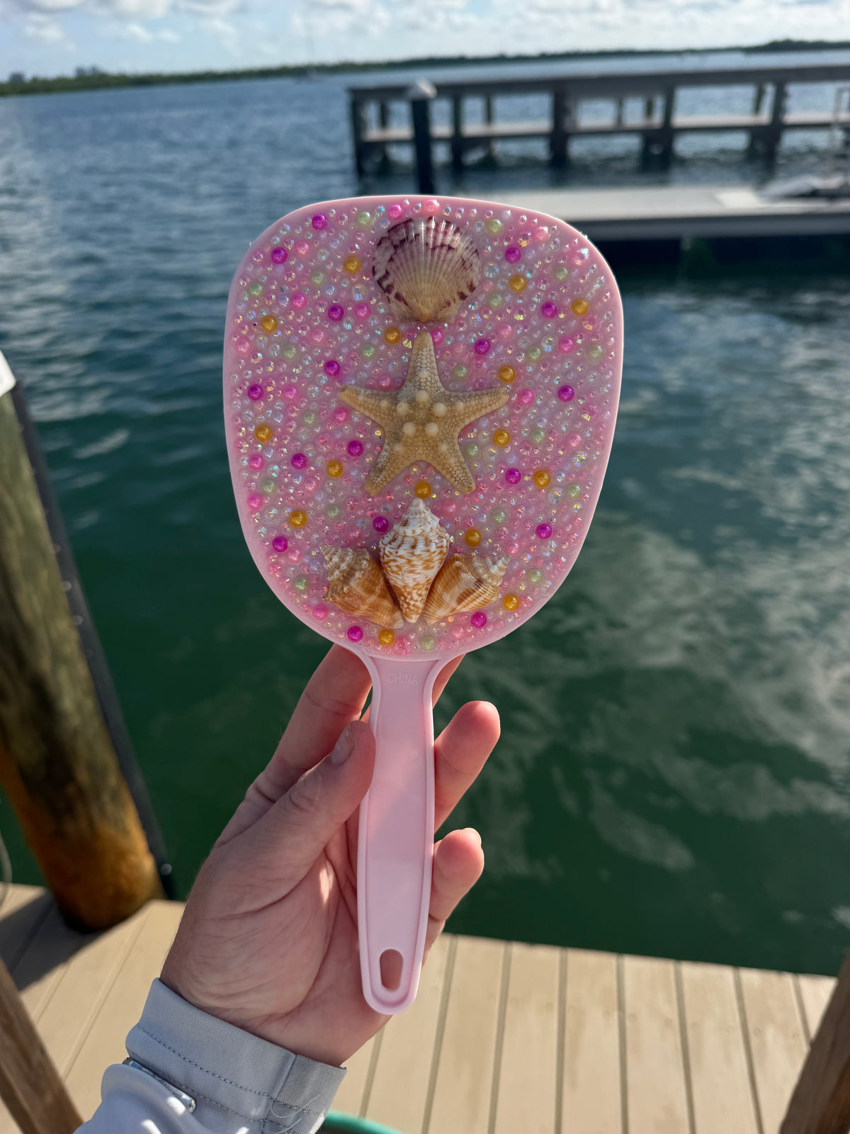 Handheld Shell Mirror