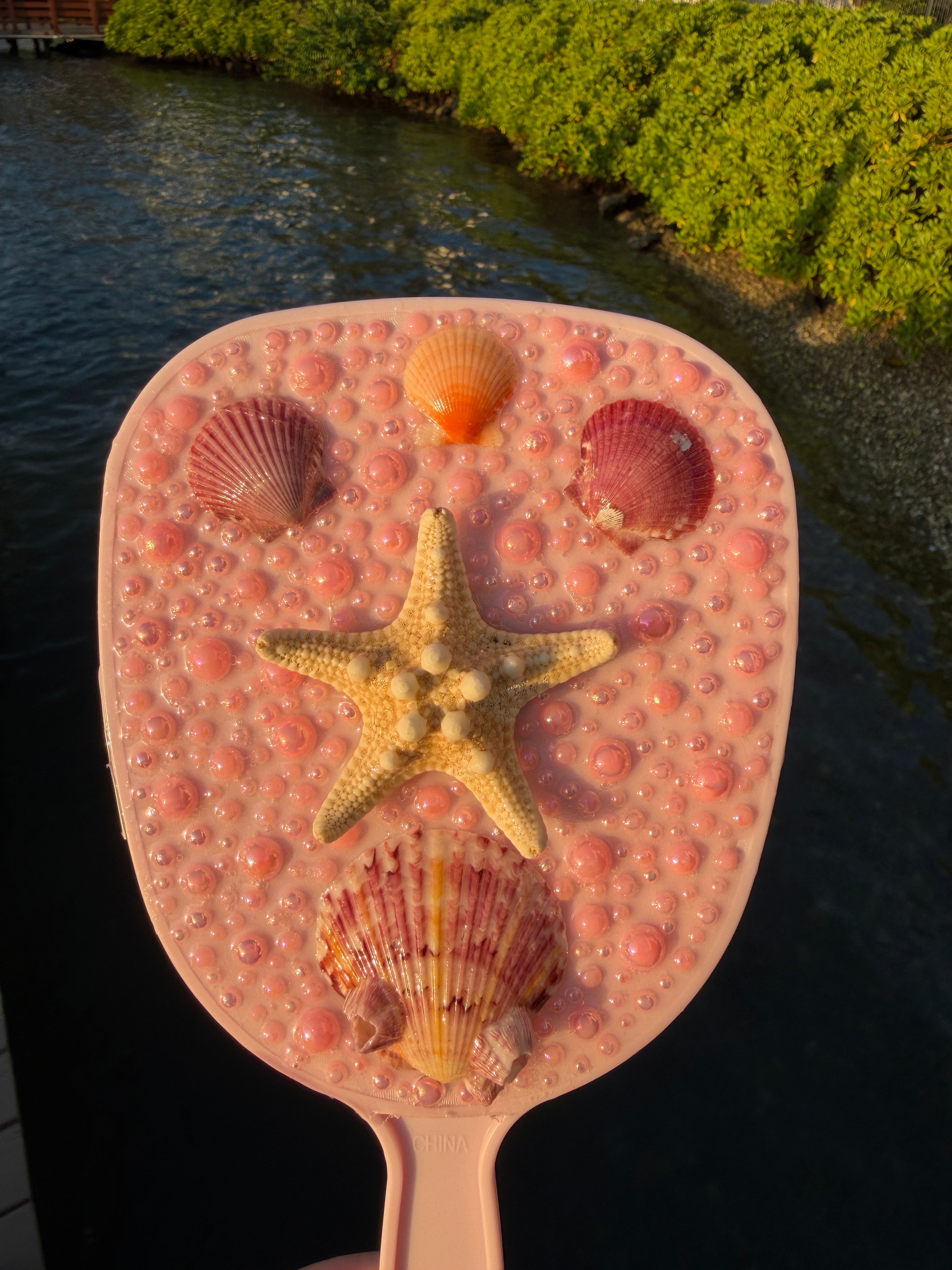 Pink Handheld Shell Mirror