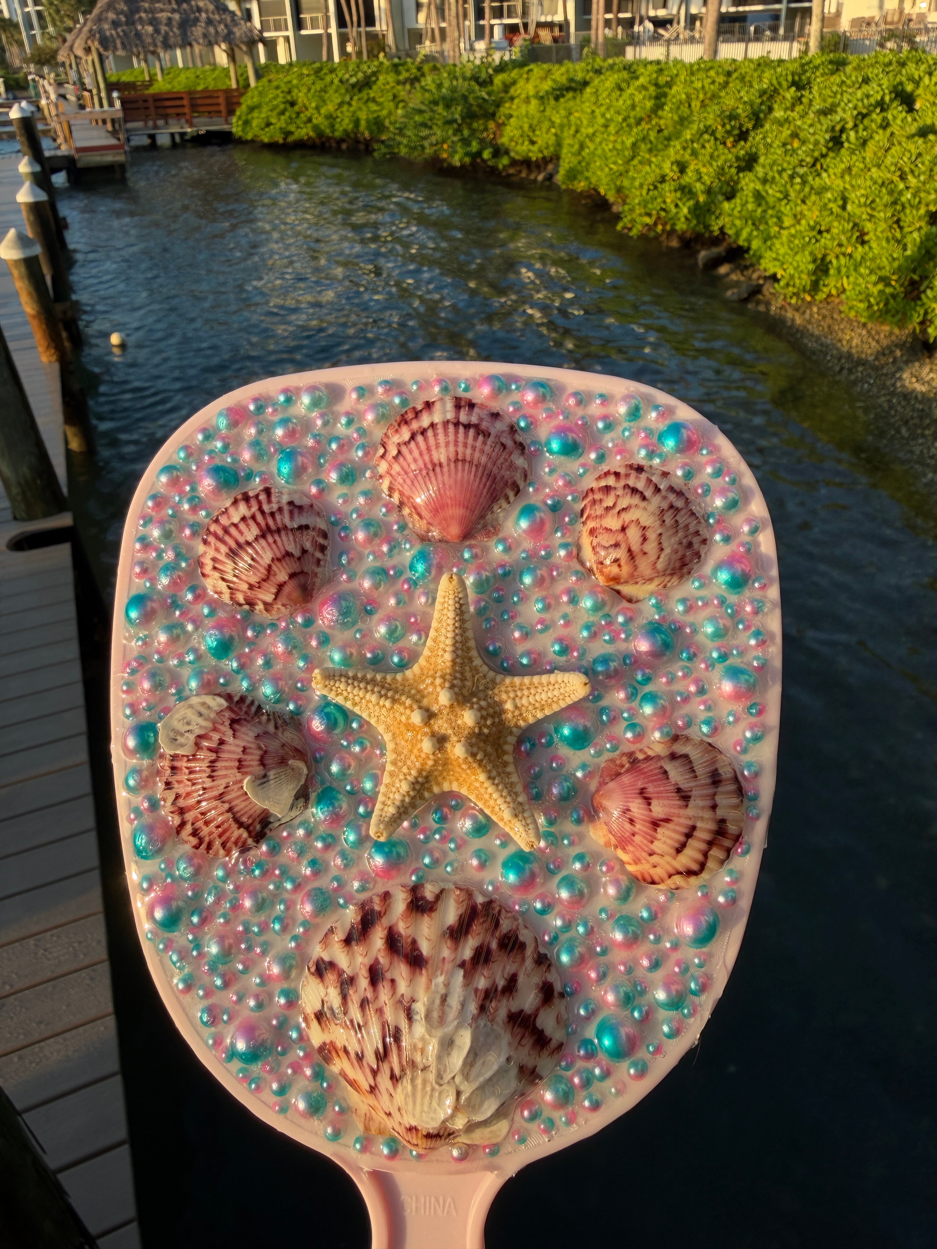 Pink Handheld Shell Mirror